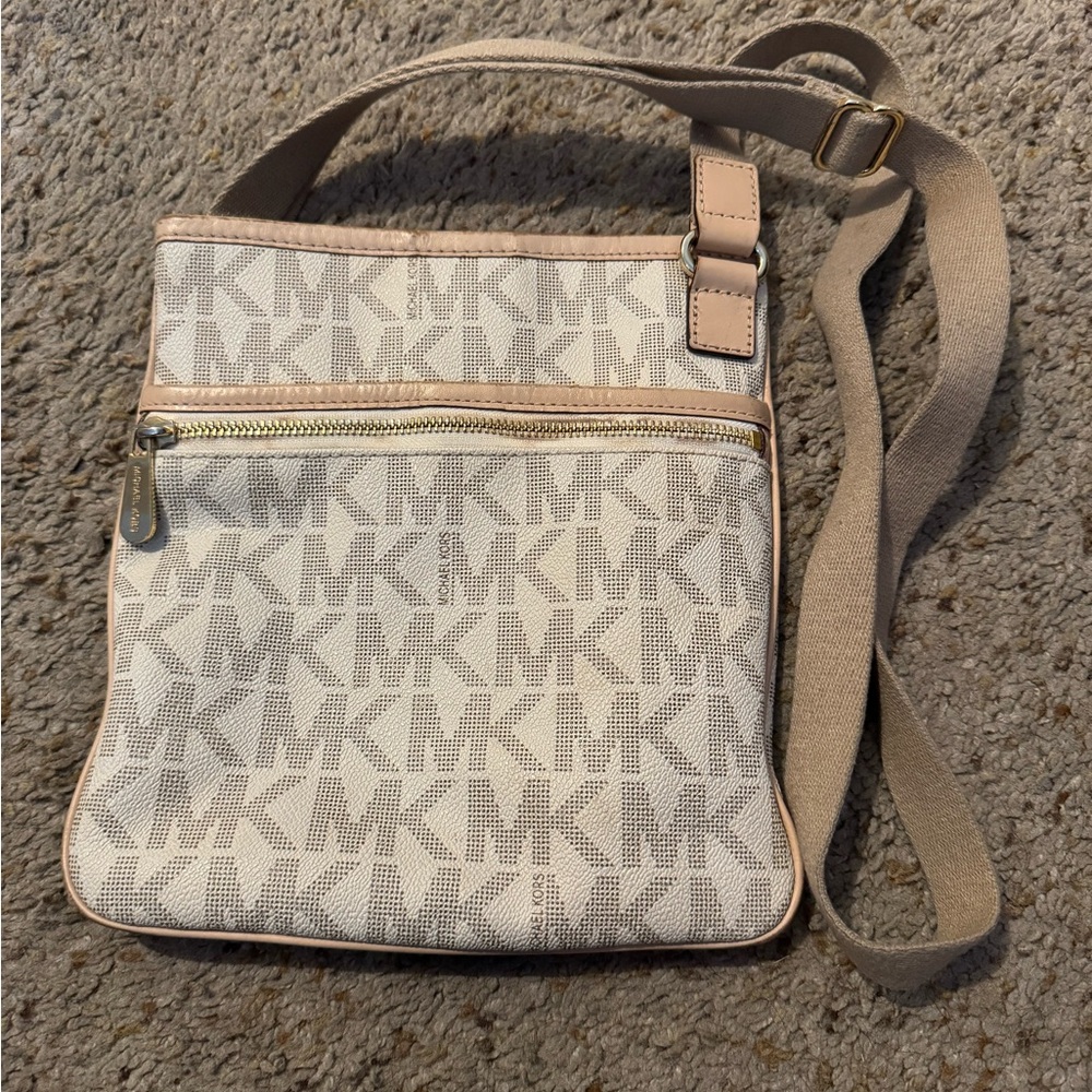 Michael Kors Cream and Tan Signature Crossbody